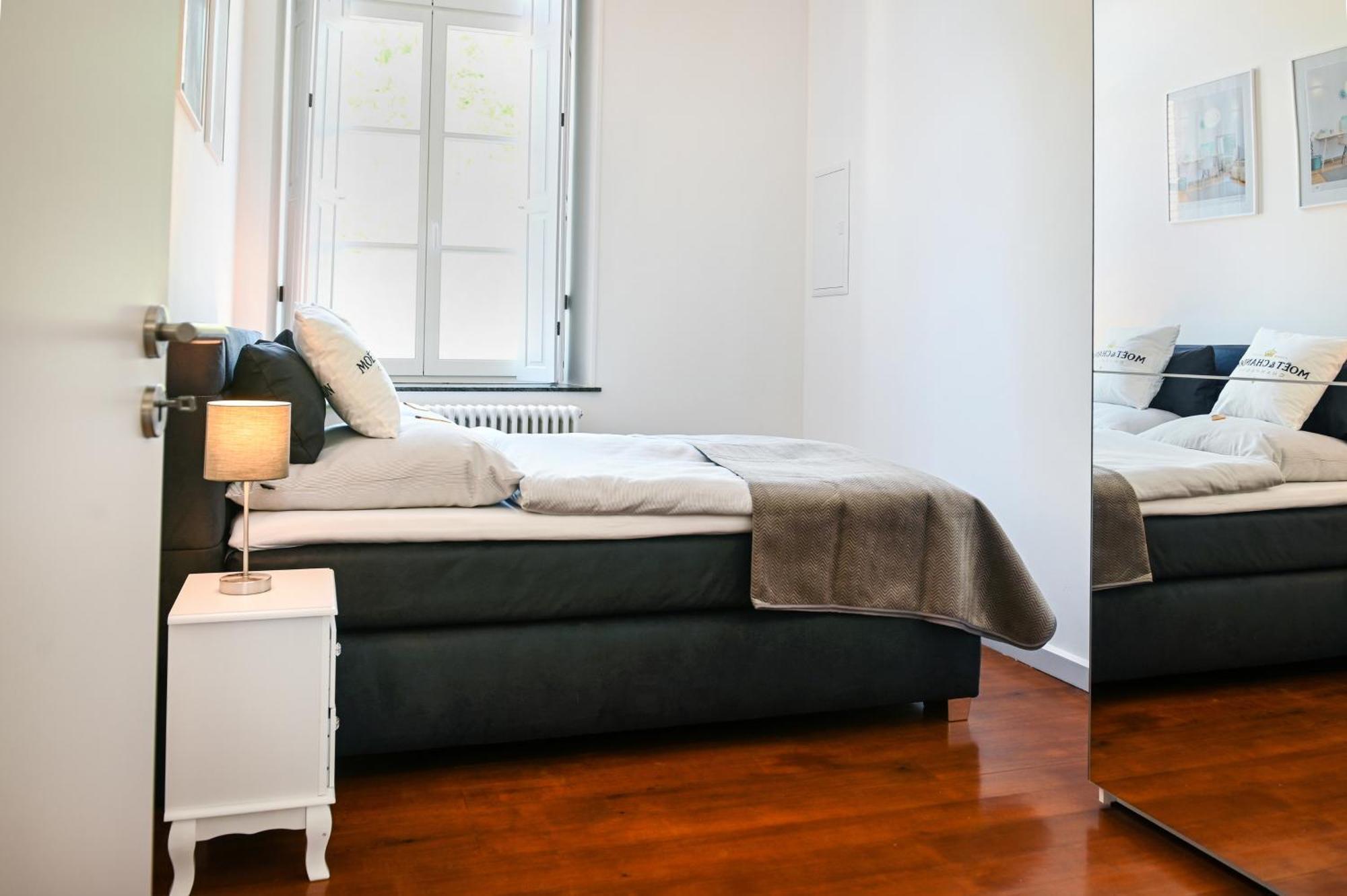 Roemer-Apartment Im Herenhaus Rheinblick Xanten Ngoại thất bức ảnh